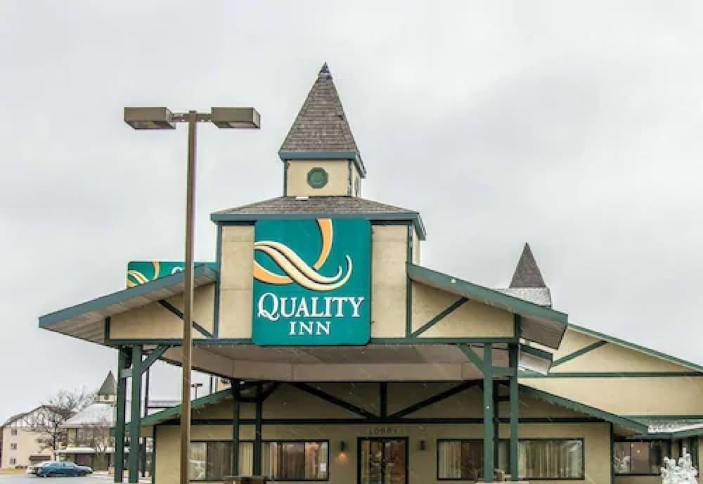 Quality Inn Gaylord Eksteriør billede