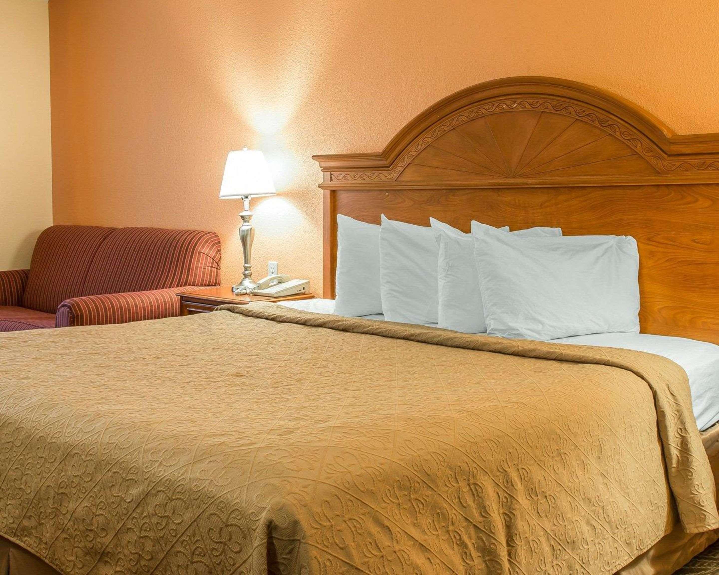 Quality Inn Gaylord Eksteriør billede