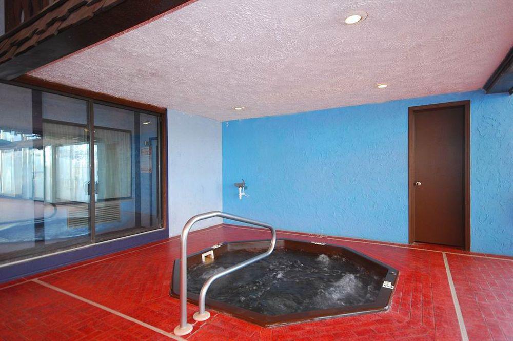 Quality Inn Gaylord Eksteriør billede