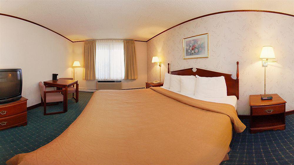 Quality Inn Gaylord Eksteriør billede
