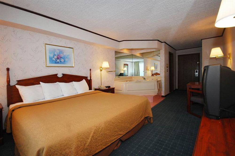 Quality Inn Gaylord Værelse billede